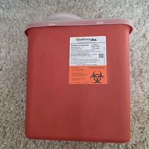 Red Sharps Container - 2 Gallon Medical Storage